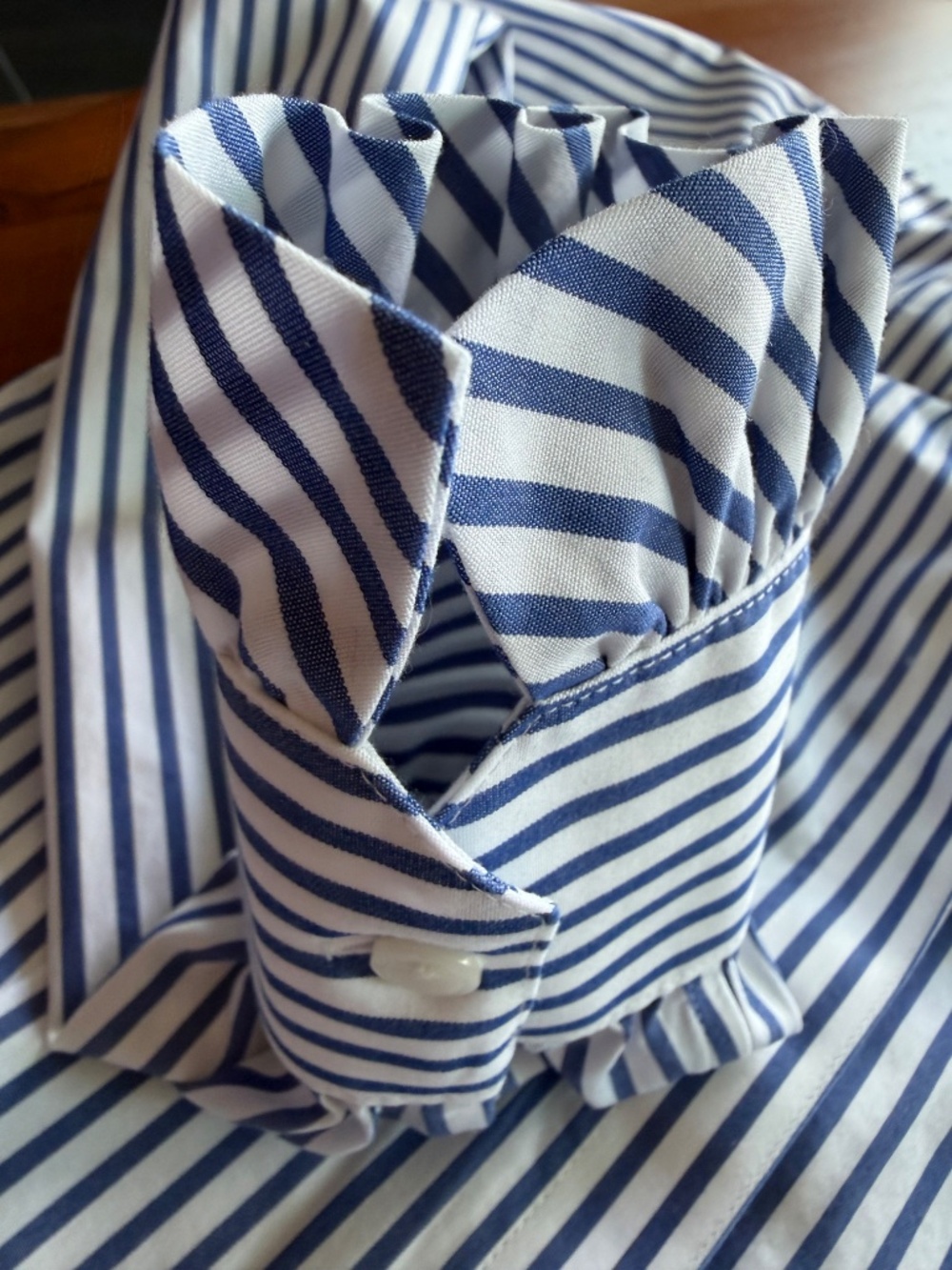 📌 NWOT - Brooks Brothers Supima Cotton Ruffle Shirt Long Sleeve - Size 4 - Picture 6 of 11